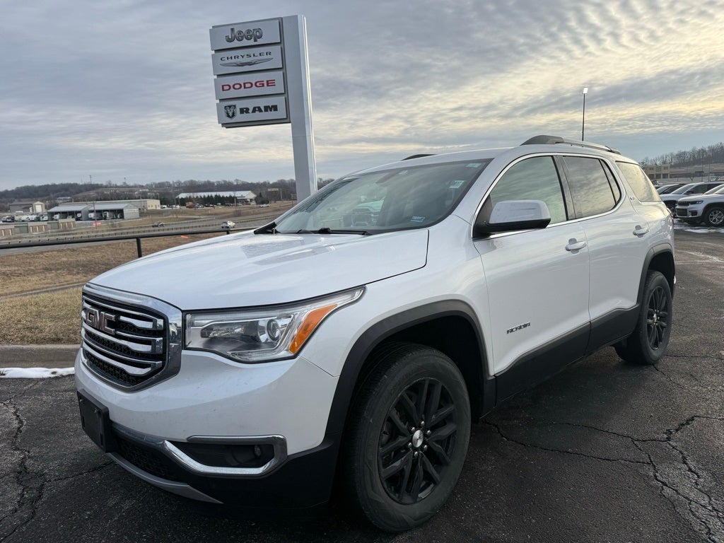 2019 GMC Acadia SLT-1