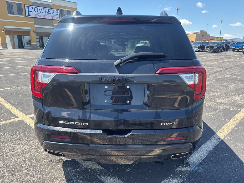 2022 GMC Acadia Denali