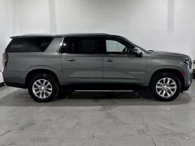 2023 Chevrolet Suburban Premier