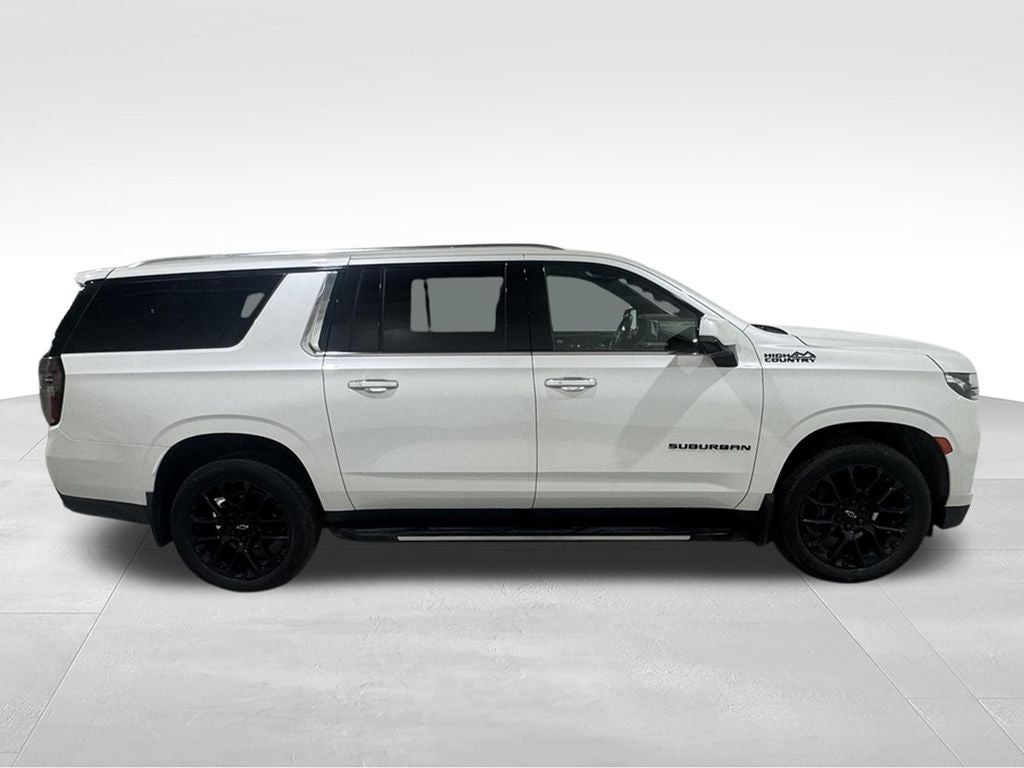 2023 Chevrolet Suburban High Country