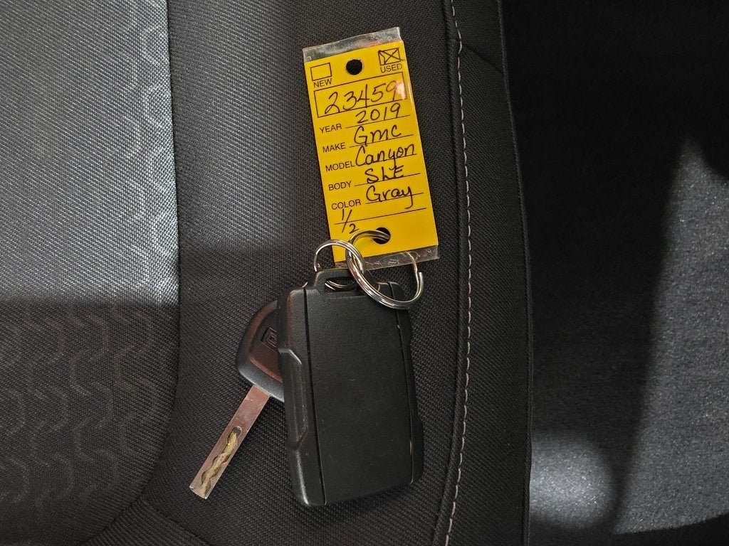 2019 GMC Canyon SLE1