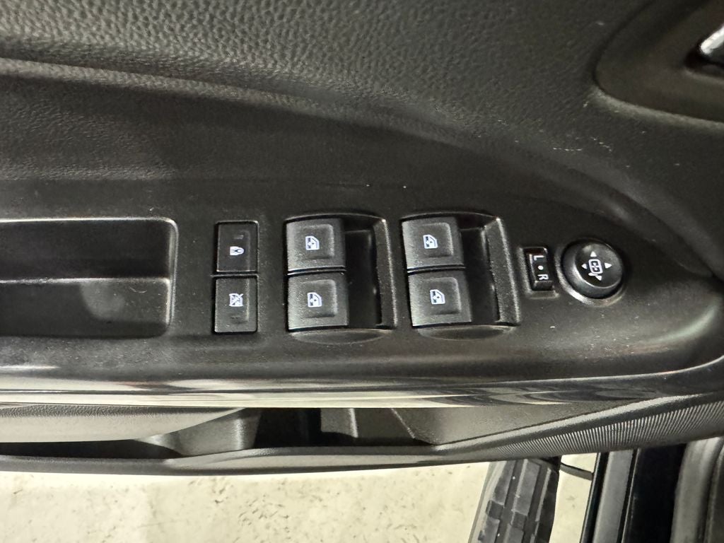 2022 GMC Canyon AT4 w/Leather