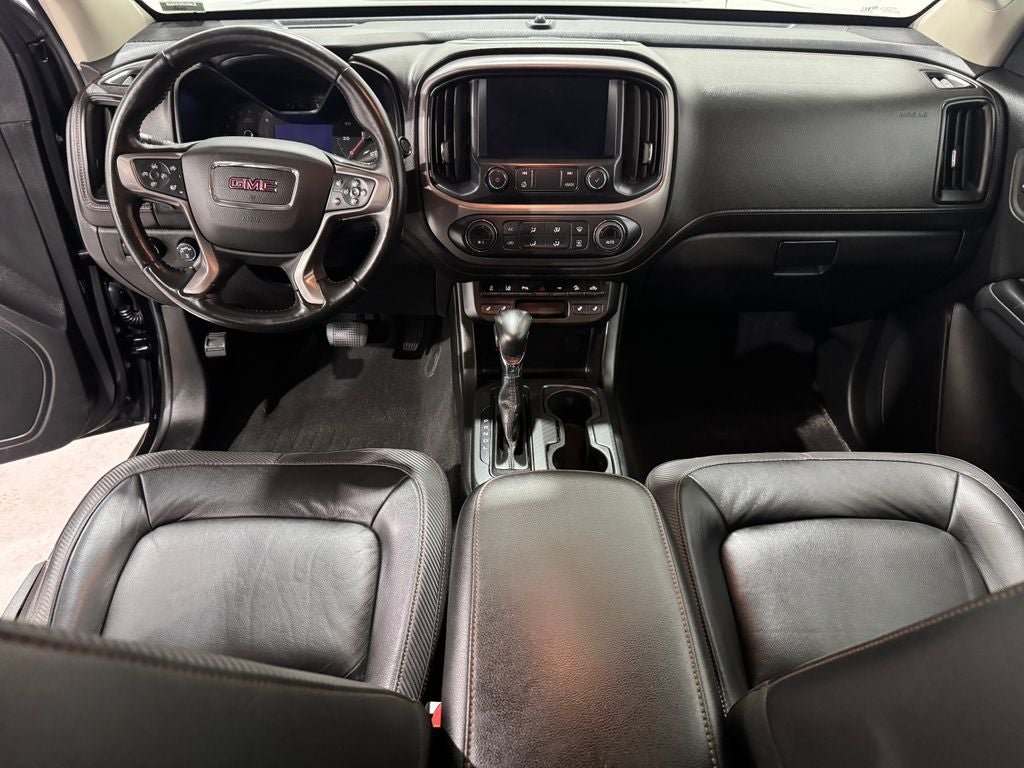 2022 GMC Canyon AT4 w/Leather