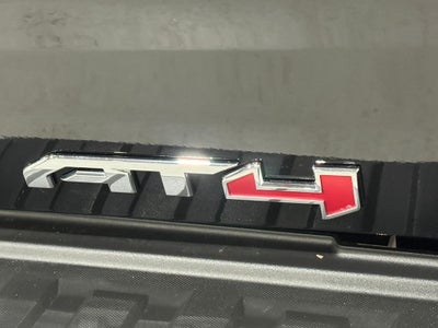 2022 GMC Canyon AT4 w/Leather