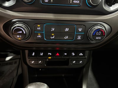 2022 GMC Canyon AT4 w/Leather