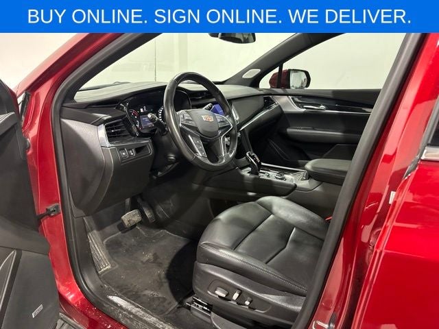 2022 Cadillac XT5 Premium Luxury