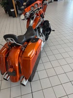 2012 Harley-Davidson CVO Street Glide Base