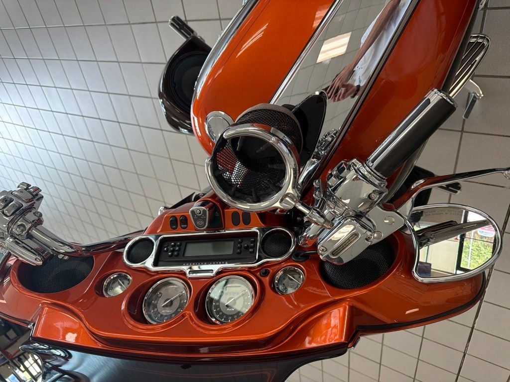 2012 Harley-Davidson CVO Street Glide Base