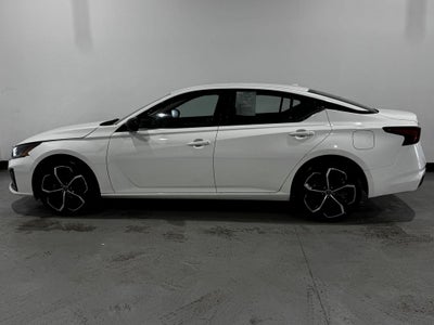2025 Nissan Altima 2.5 SR