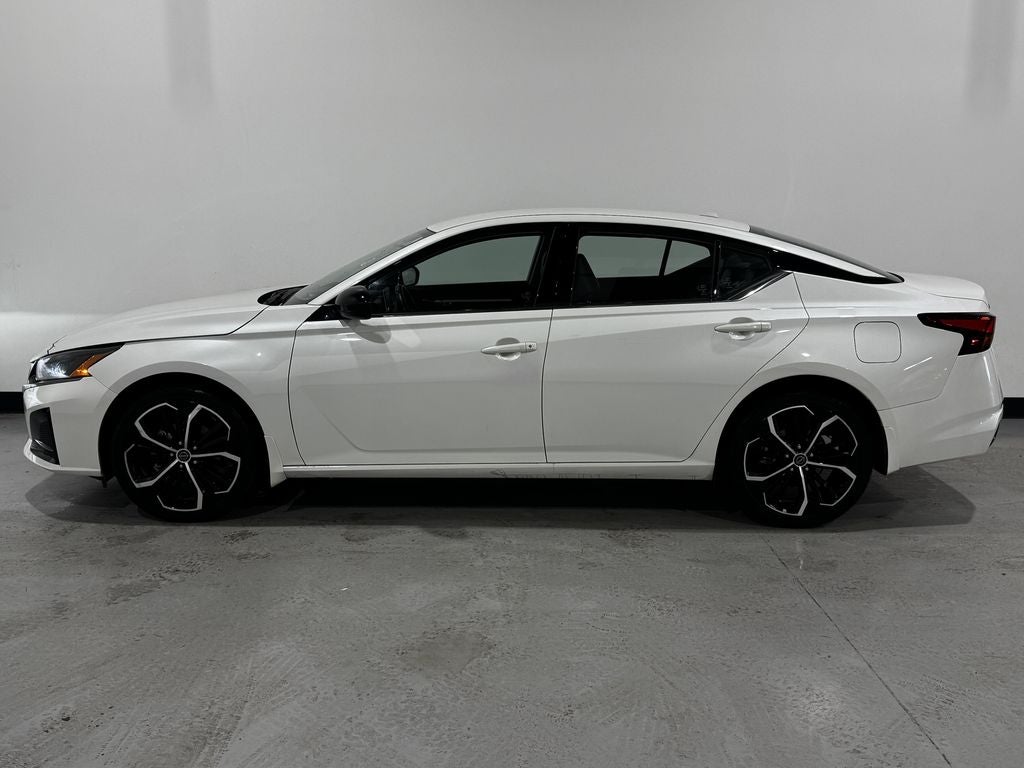2025 Nissan Altima 2.5 SR