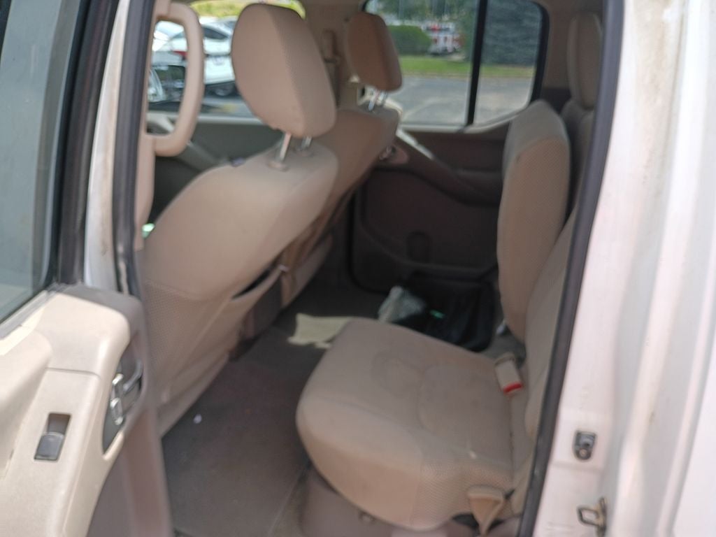 2012 Nissan Frontier SV