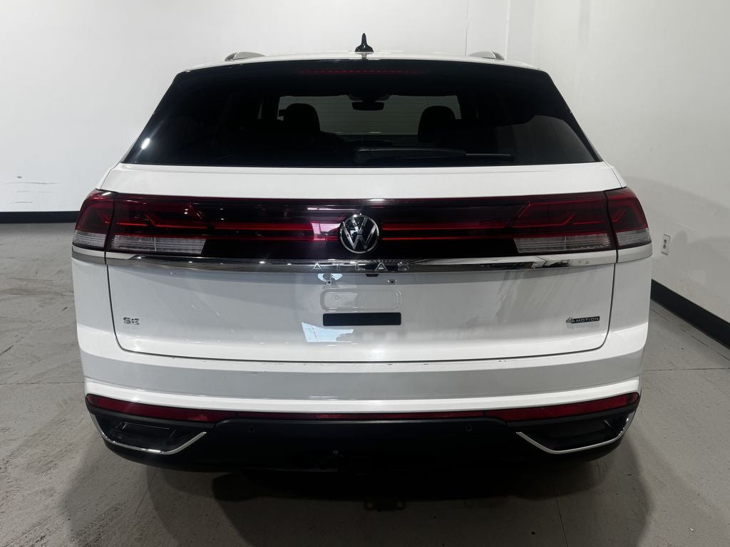 2025 Volkswagen Atlas Cross Sport 2.0T SE w/Technology