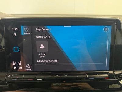 2025 Volkswagen Atlas Cross Sport 2.0T SE w/Technology