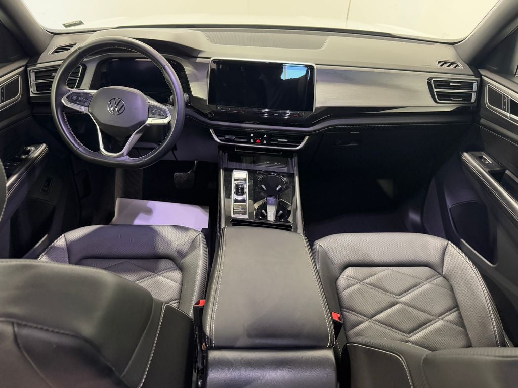2025 Volkswagen Atlas Cross Sport 2.0T SE w/Technology