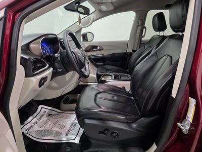 2020 Chrysler Voyager LXI