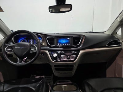 2020 Chrysler Voyager LXI