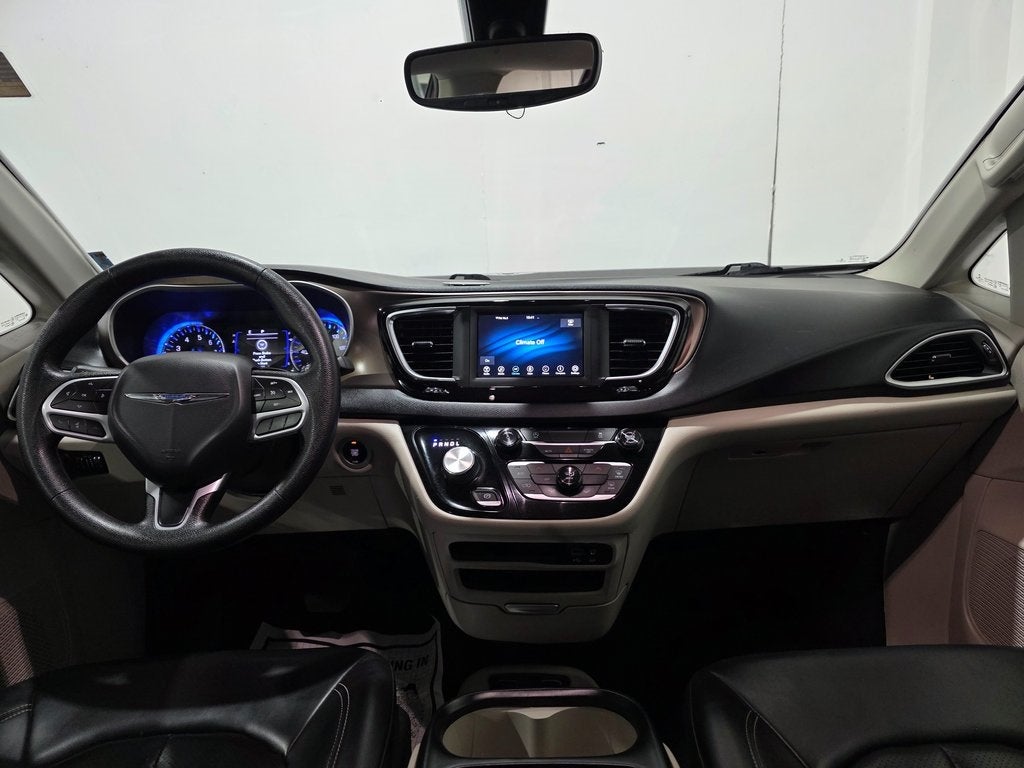 2020 Chrysler Voyager LXI