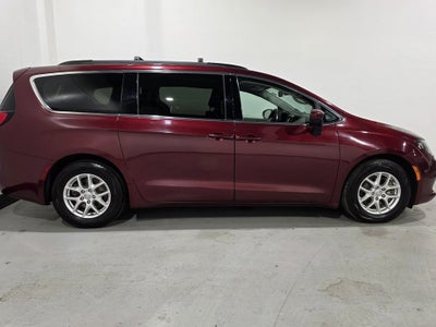 2020 Chrysler Voyager LXI
