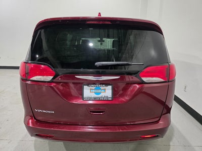 2020 Chrysler Voyager LXI