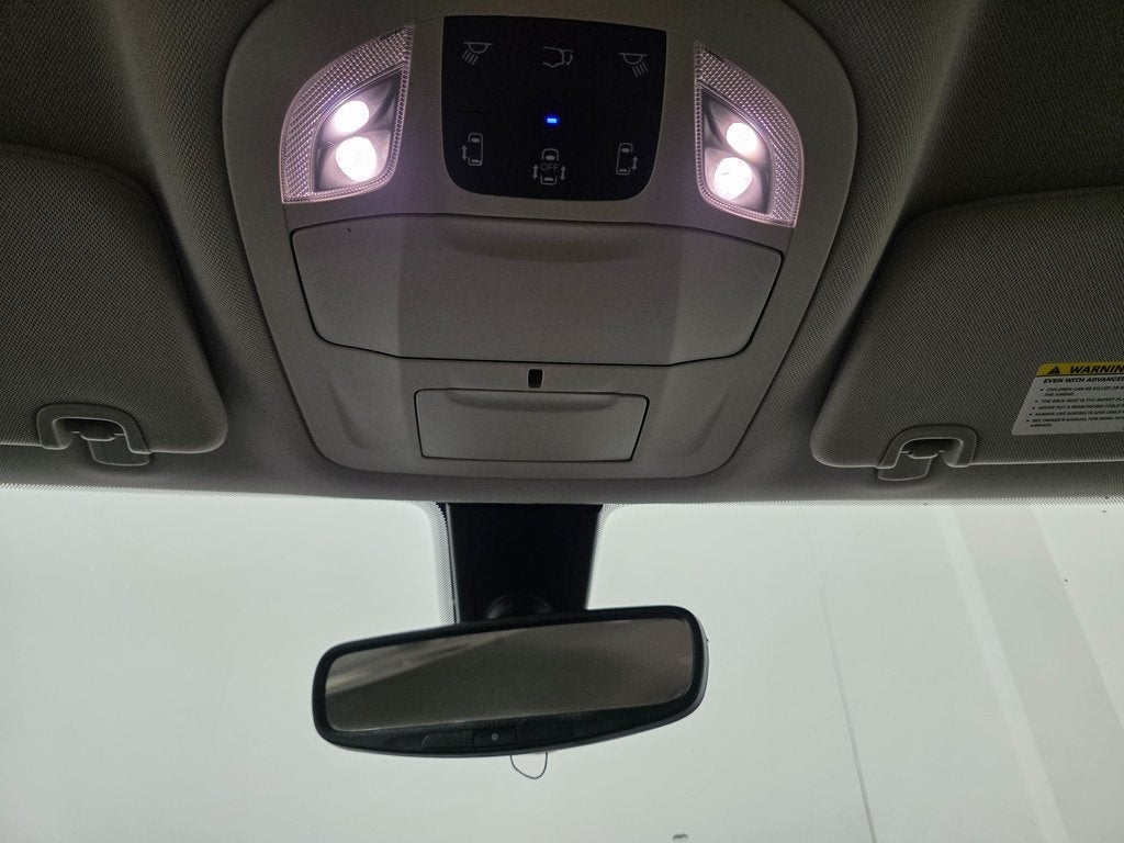 2020 Chrysler Voyager LXI