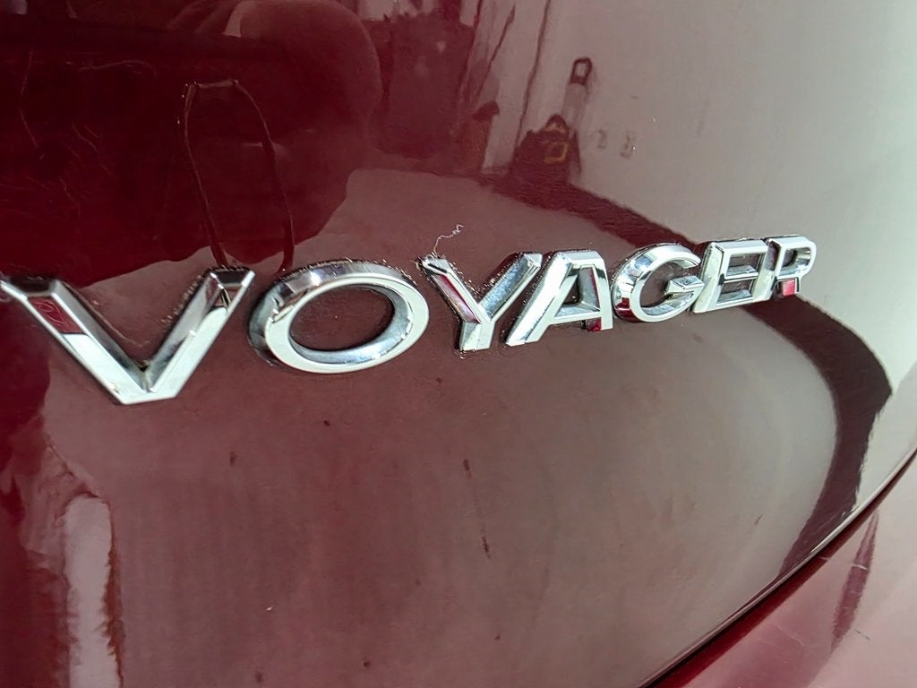 2020 Chrysler Voyager LXI