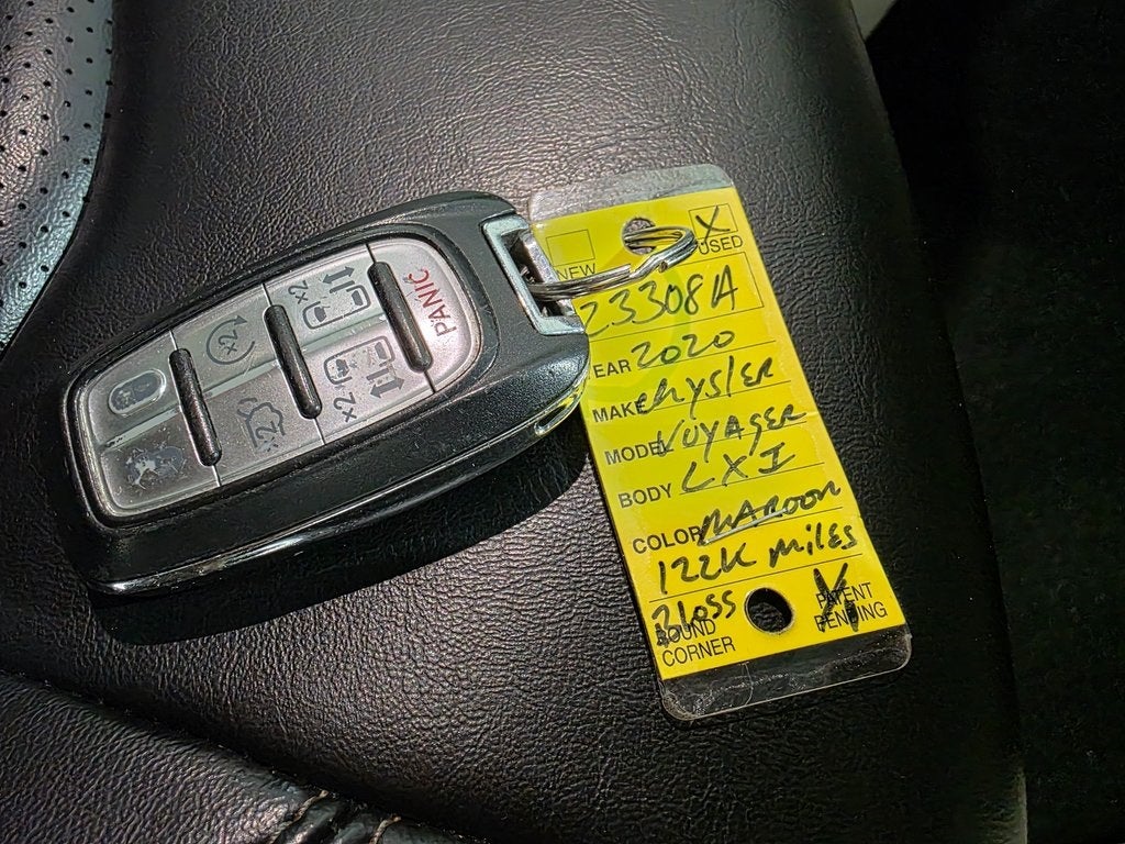 2020 Chrysler Voyager LXI