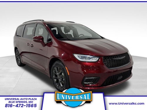 2021 Chrysler Pacifica Touring