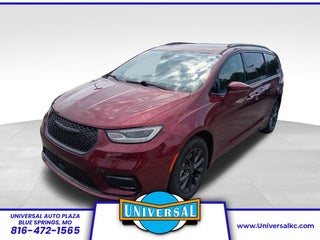 2021 Chrysler Pacifica Touring