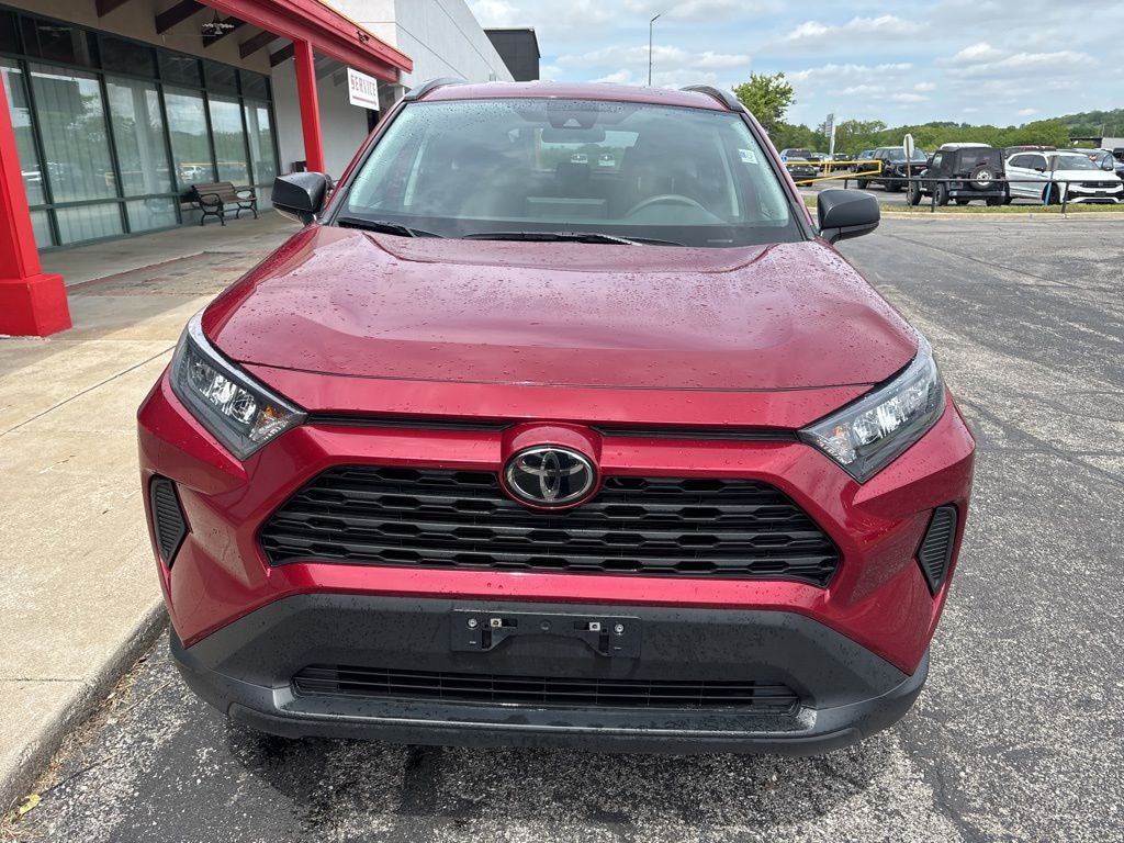 2021 Toyota RAV4 LE
