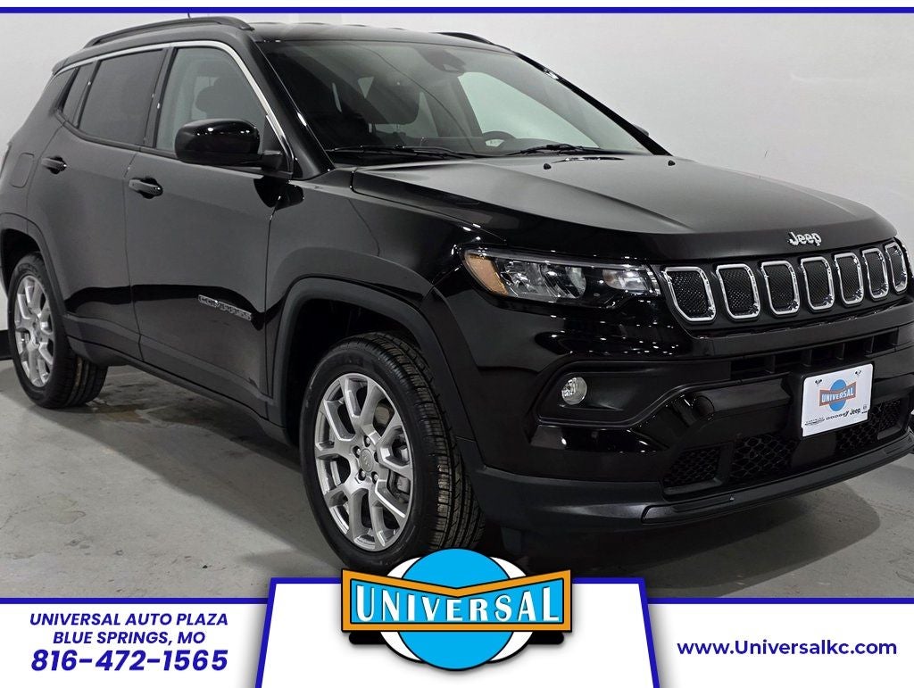 2022 Jeep Compass Latitude Lux