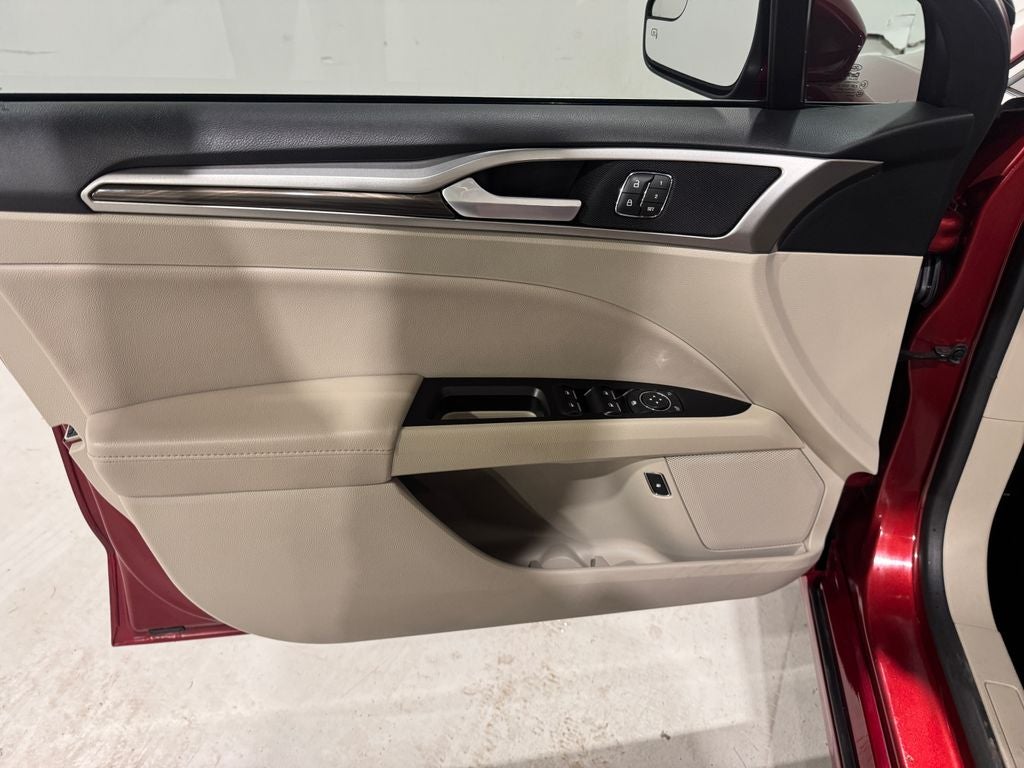 2018 Ford Fusion Hybrid SE