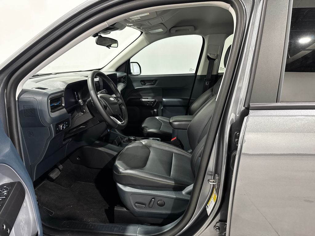 2025 Ford Maverick Lobo Standard