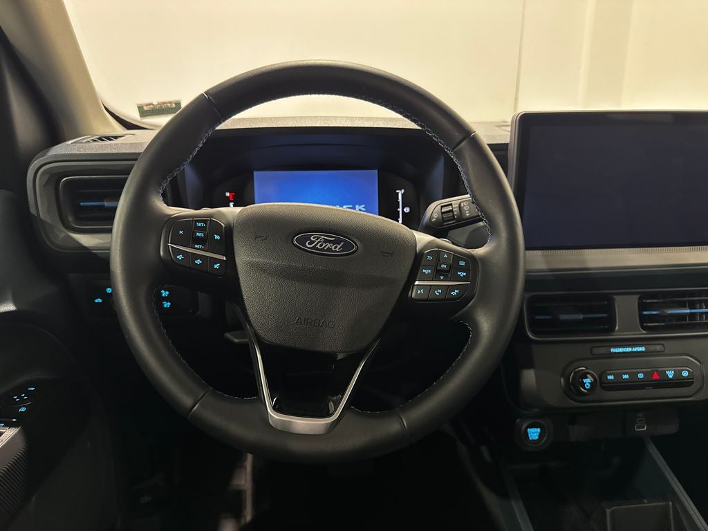 2025 Ford Maverick Lobo Standard