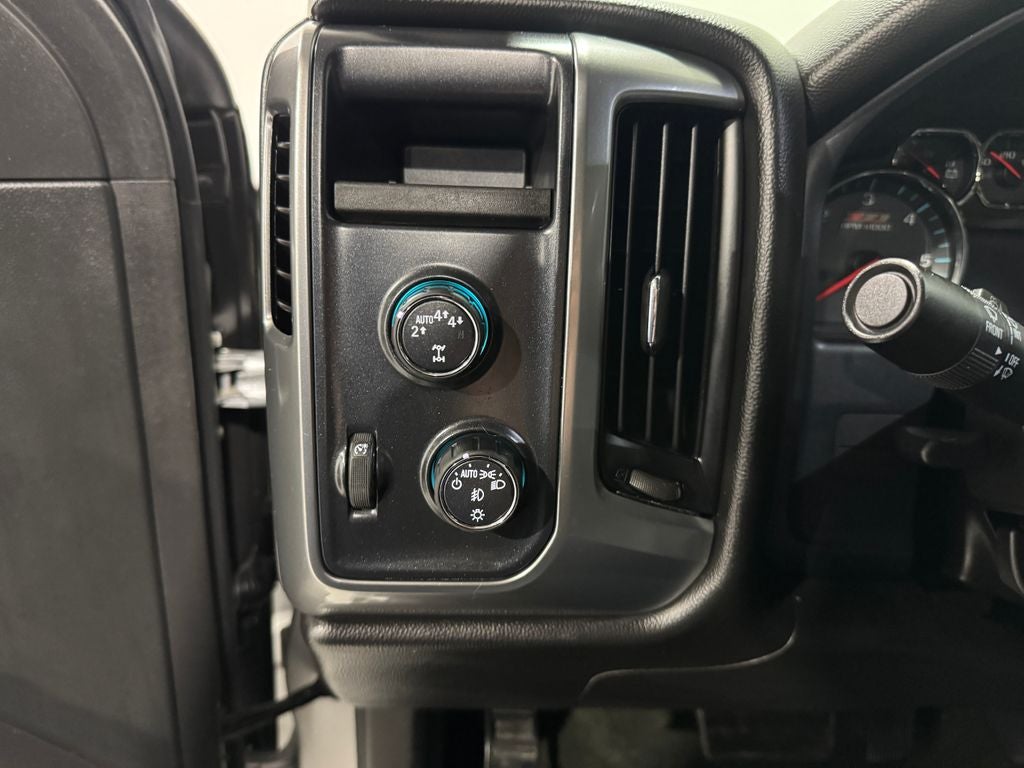 2017 Chevrolet Silverado 1500 LT LT2