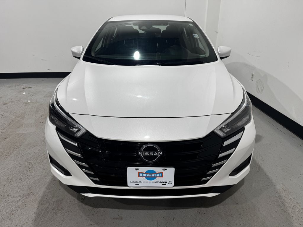 2025 Nissan Versa 1.6 SV