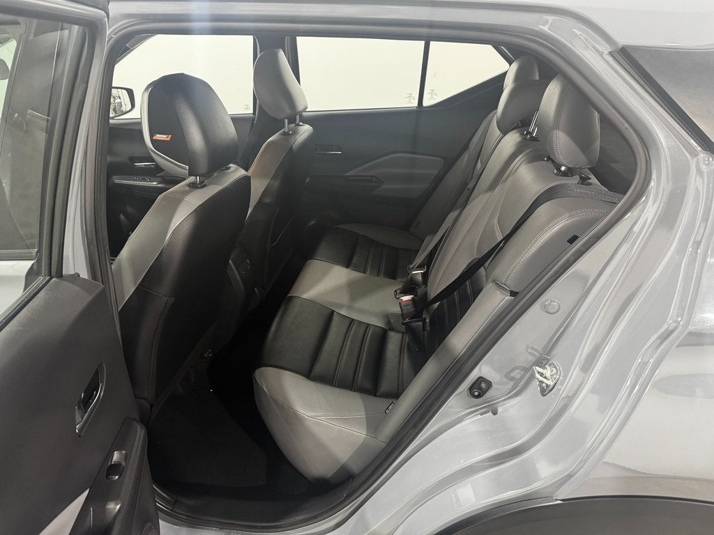 2021 Nissan Kicks SR Premium