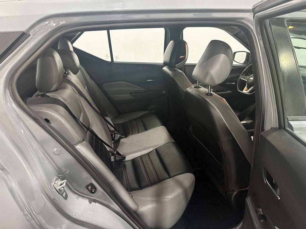 2021 Nissan Kicks SR Premium