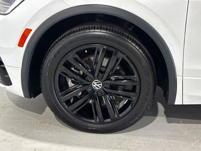 2022 Volkswagen Tiguan 2.0T SE R-Line Black