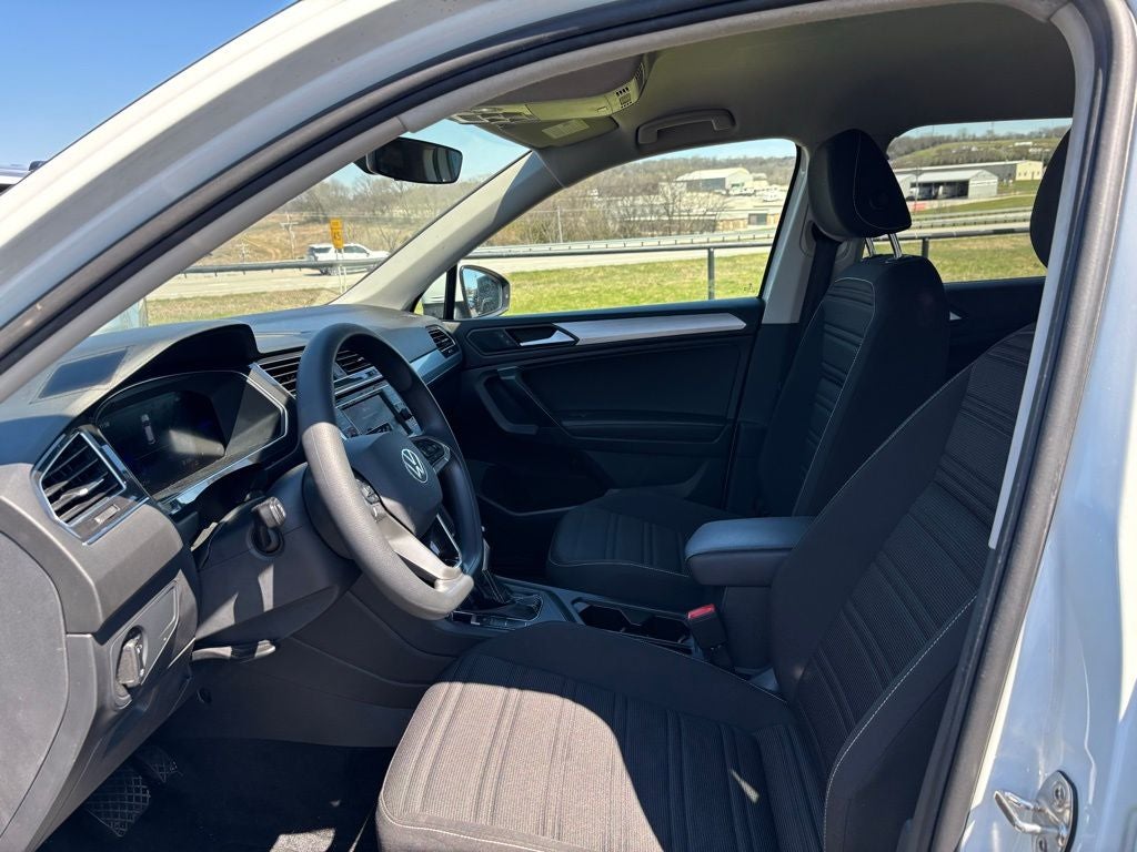 2023 Volkswagen Tiguan 2.0T S