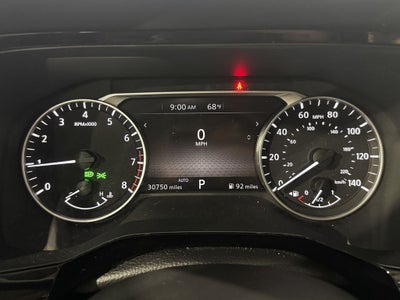 2025 Nissan Pathfinder SV