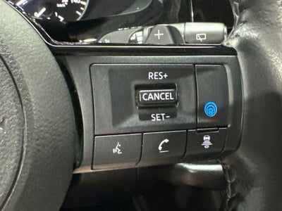 2023 Nissan Pathfinder SV