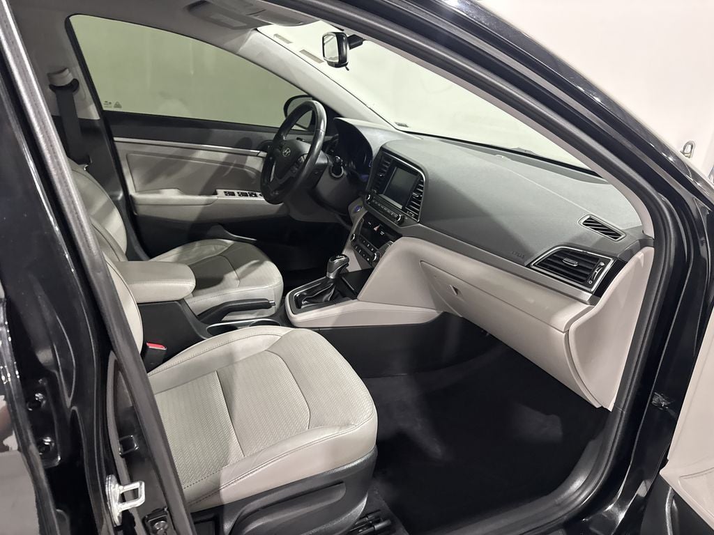 2017 Hyundai Elantra Limited