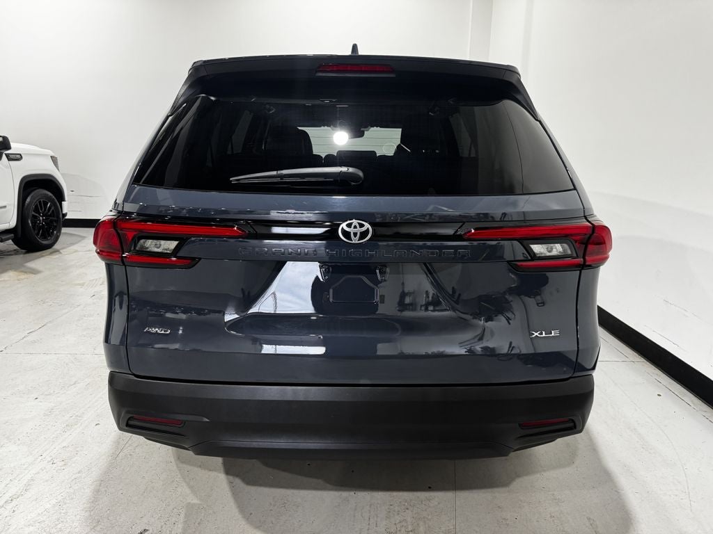 2024 Toyota Grand Highlander XLE