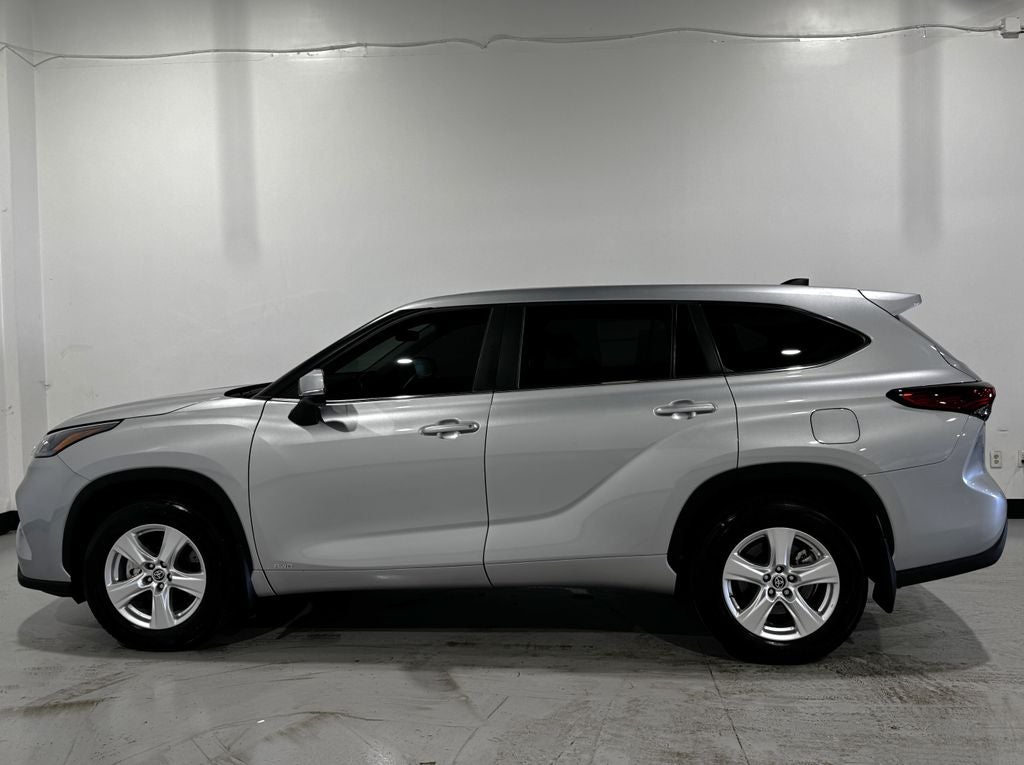 2023 Toyota Highlander Hybrid LE