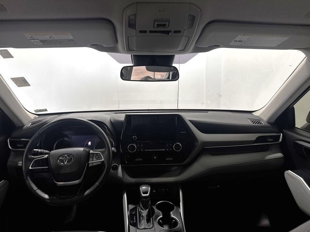 2023 Toyota Highlander Hybrid LE