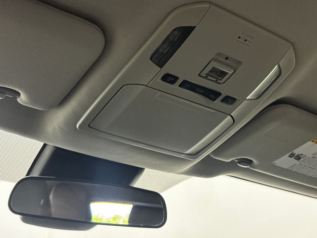 2023 Toyota Highlander Hybrid LE