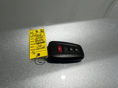 2023 Toyota Highlander Hybrid LE