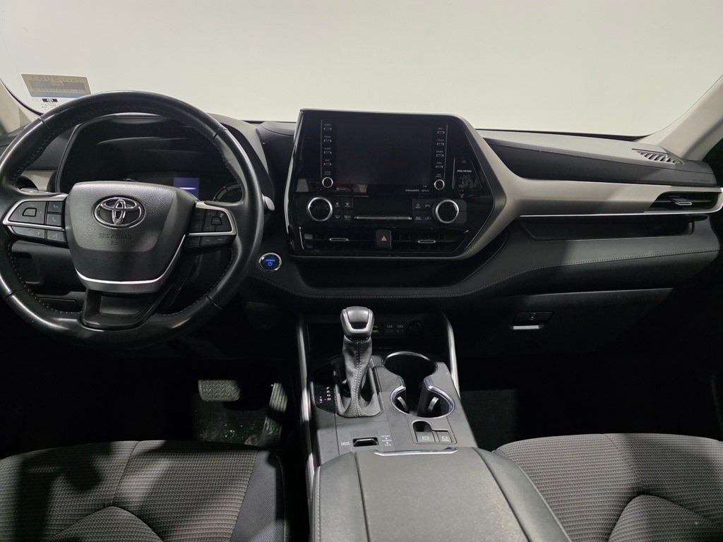 2022 Toyota Highlander Hybrid LE