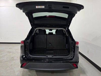 2022 Toyota Highlander Hybrid LE