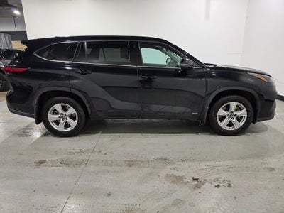 2022 Toyota Highlander Hybrid LE